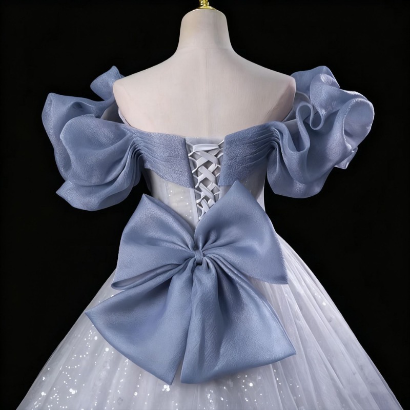 Photography Natural Lighting Basics - Abito da Sposa con Nappe, per